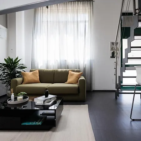 Lägenhet Urban House - Loft Navigli Restyled! *