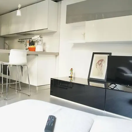 Apartamento Urban House - Loft Navigli Center *