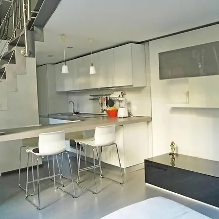 Apartamento Urban House - Loft Navigli Center *