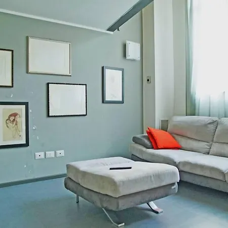 Urban House - Loft Navigli Center * Milán