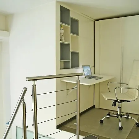Urban House - Loft Navigli Center Apartamento Milán